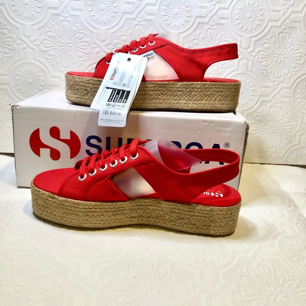🍄Brand New with tags Red Superga Canvas Platform sandals women’s size 8 🍄